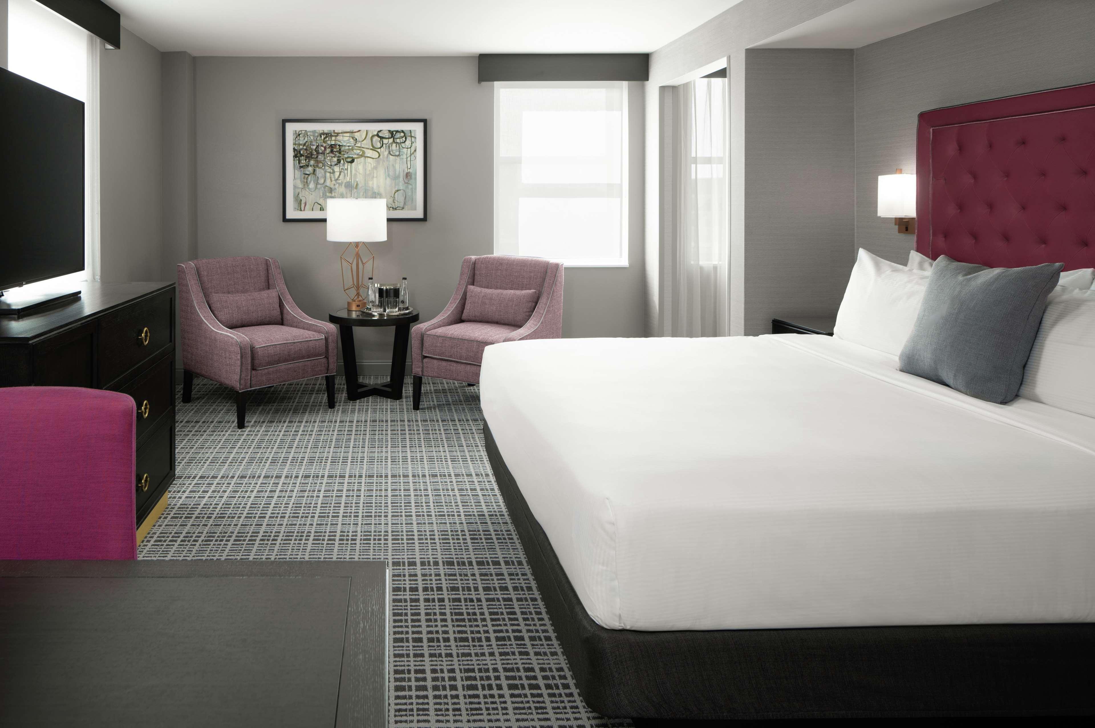 Hotel The Axis Hotel, Tapestry Collection By Hilton Moline